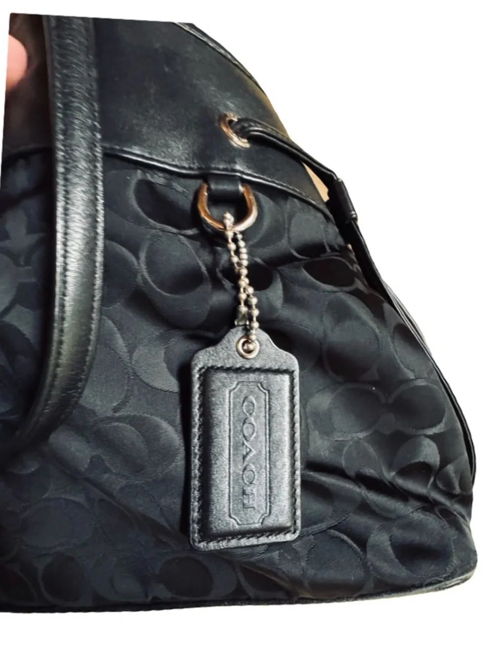 🎠 Coach Legacy Black Signature Drawstring Carryall Satchel Handbag Black 32702
